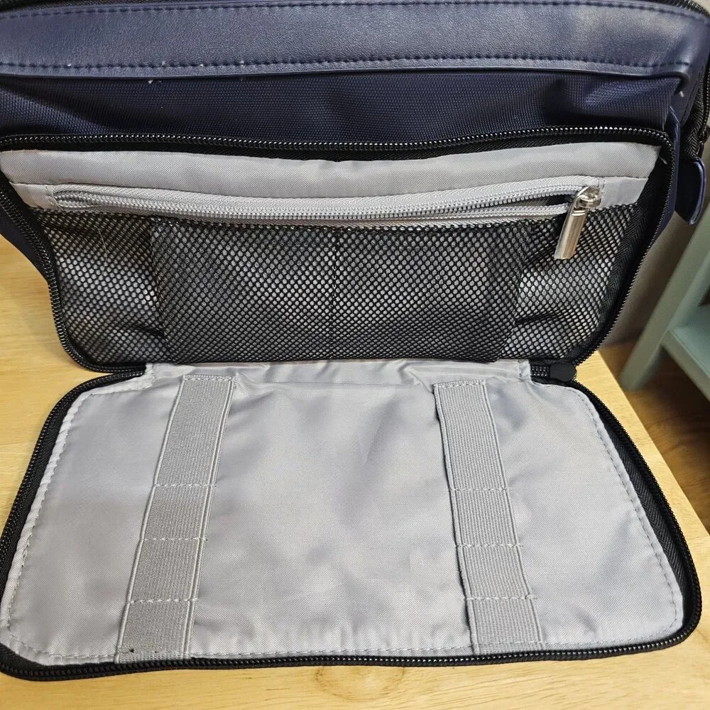 BAGSMART Travel Toiletry Bag Organizer Navy Blue Cosmetic Makeup Case Storage